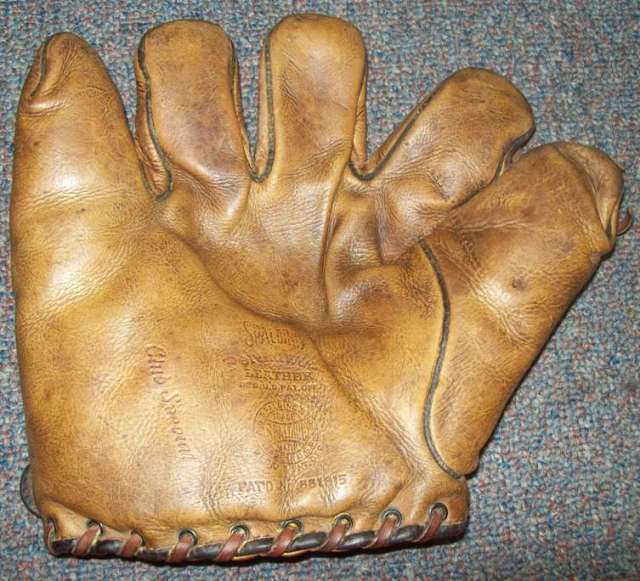 Spalding 15L Club Special Front